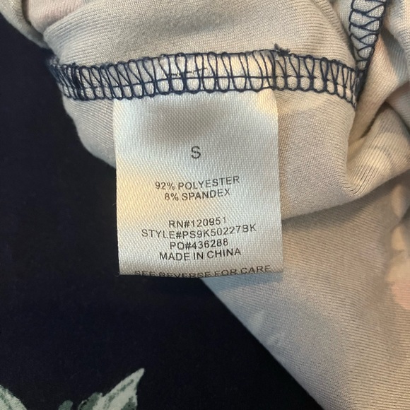 Pink Rose dress - Picture 7 of 9